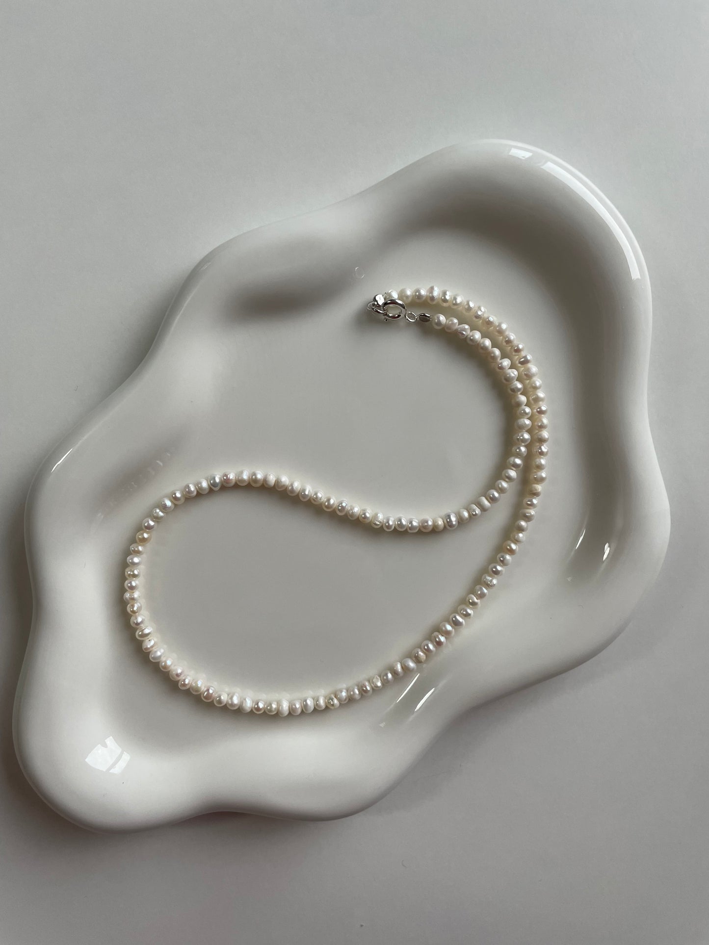 Colierul Small Pearls cu perle naturale de cultura