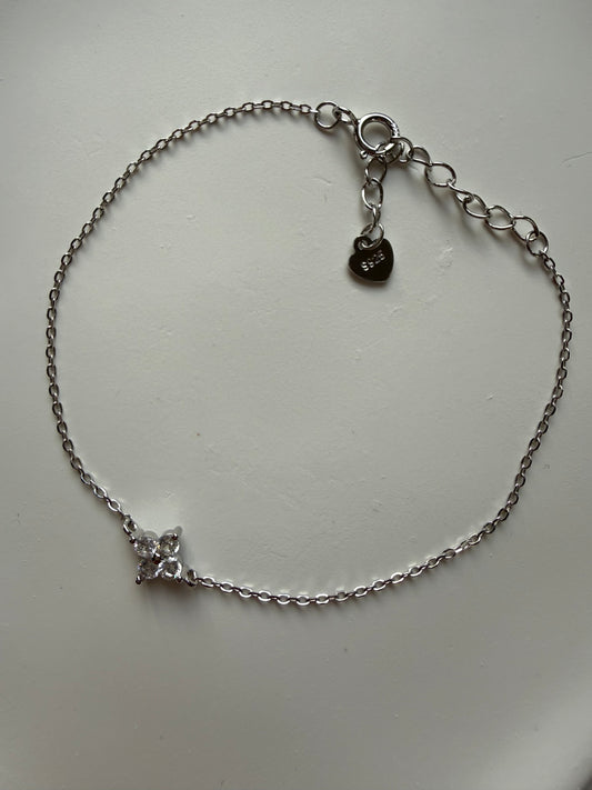 Bratara mini-floare din Argint 925