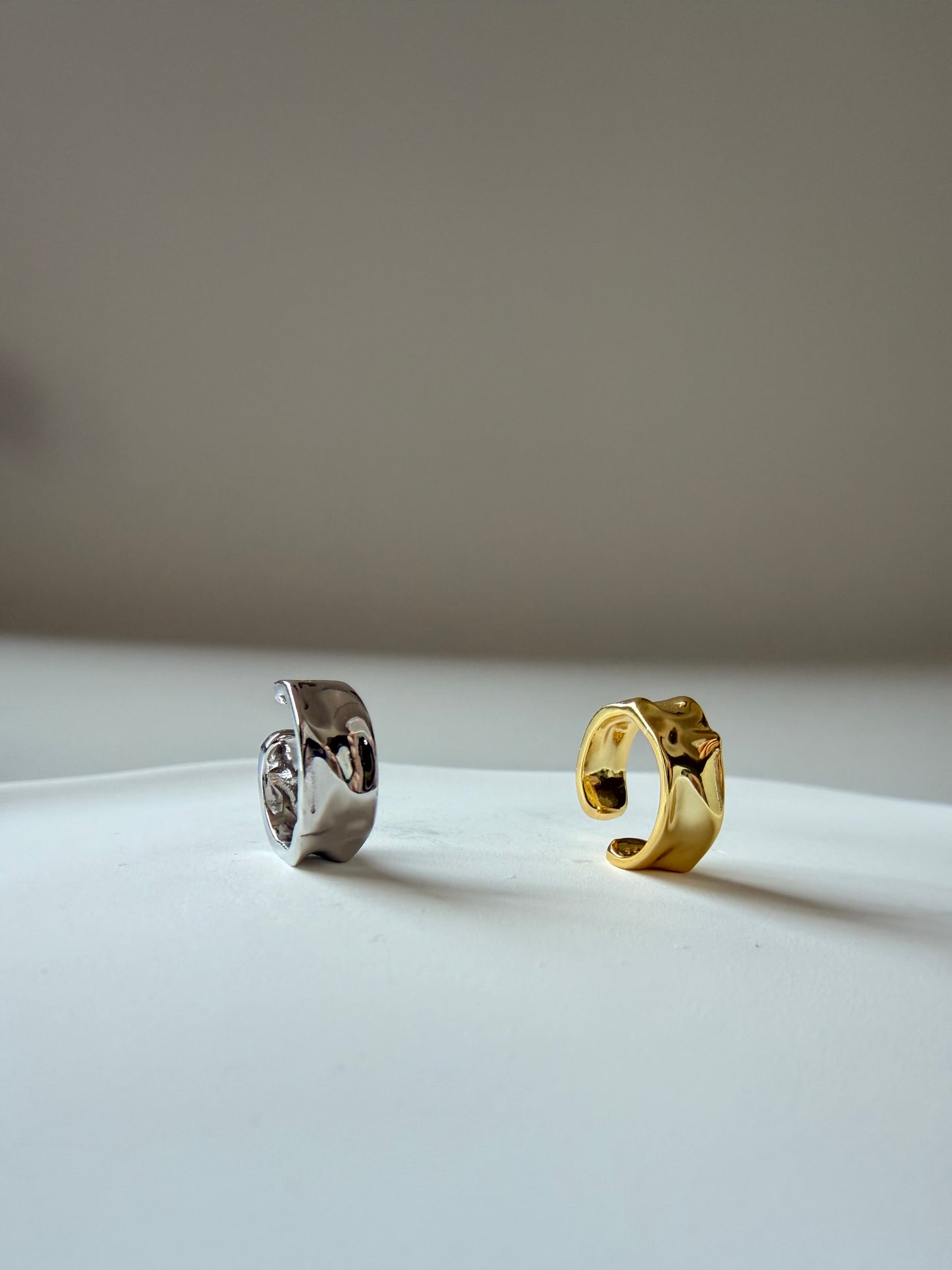 Cercel Ear Cuff Textured din Argint 925