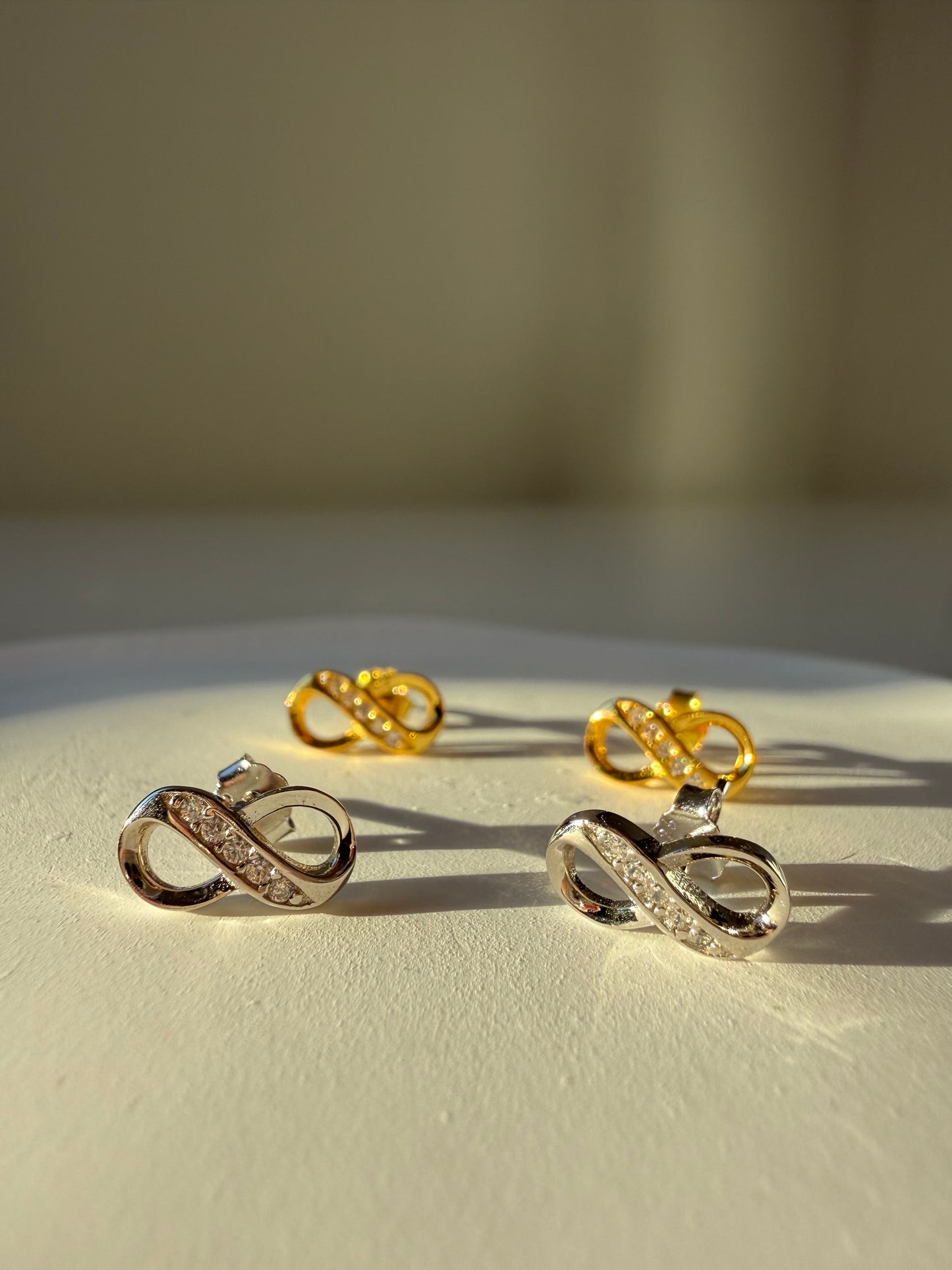 Cercei Infinit din Argint 925