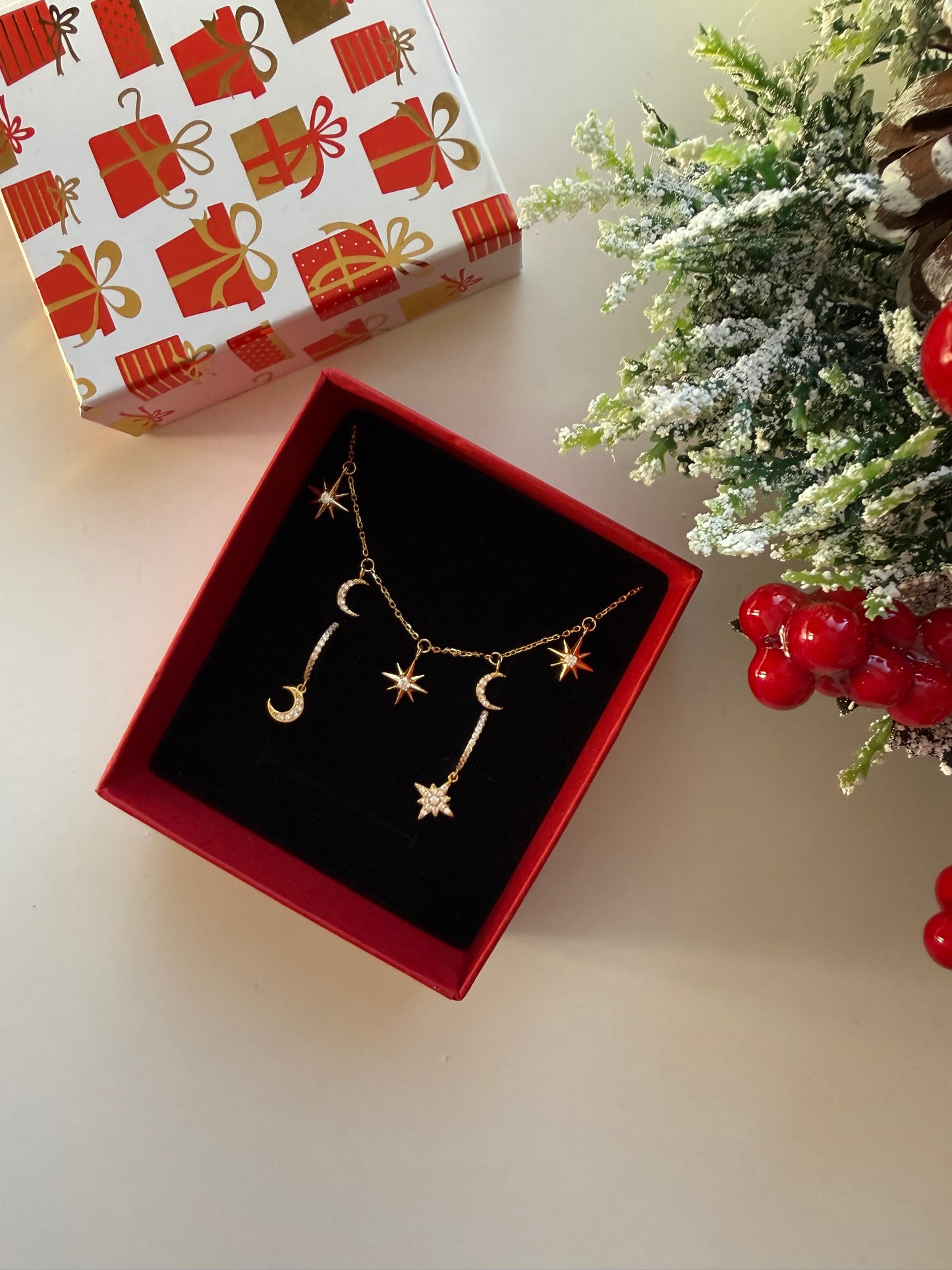 Cercei rotunzi Moon and Star din Argint 925