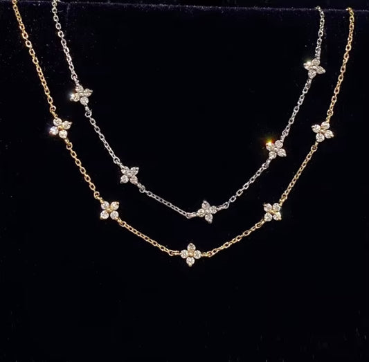 Colier cu floricele din Argint 925