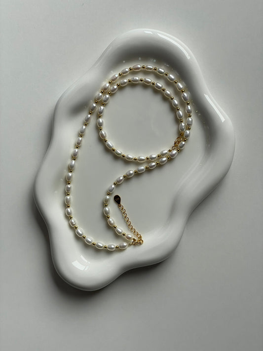 Bratara din argint cu perle de cultura si bilute din argint